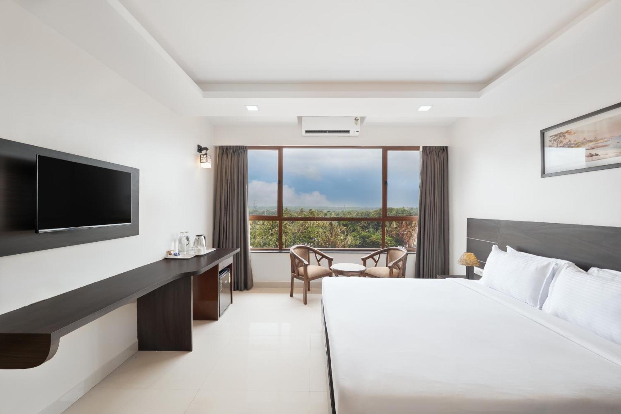 Bsg Porvorim Regency Hotel Goa ภายนอก รูปภาพ